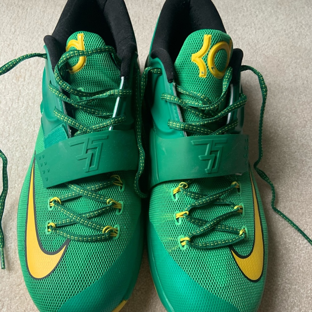 KD OREGON DUCK basketball shoes sz 11